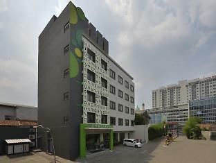 Zodiak Hotel Mt Haryono Jakarta Bagian luar foto